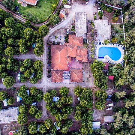 Kalamitsi Beach Camping Village เปรเวซา ภายนอก รูปภาพ